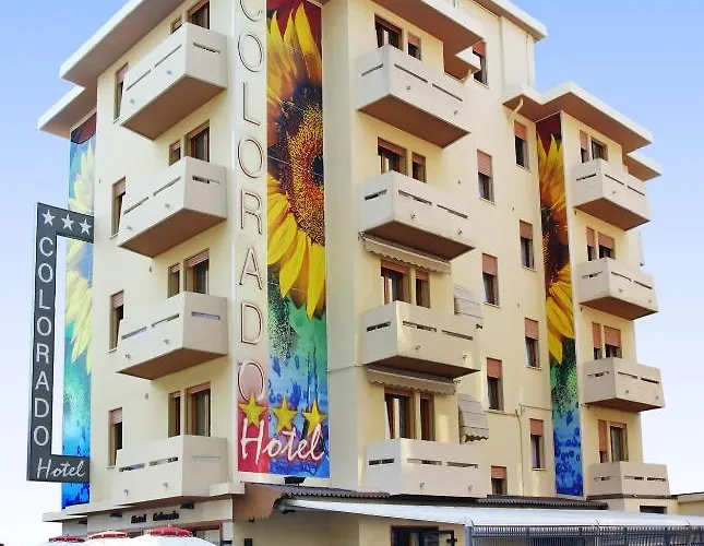 Hotel Colorado